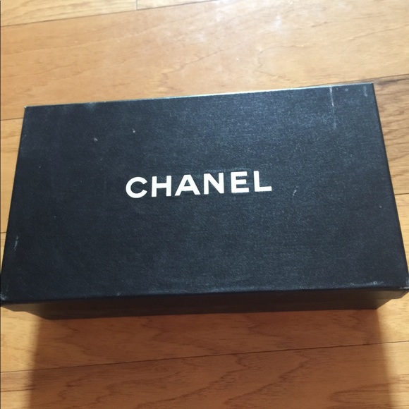 Chanel Heels Authentic - Picture 3 of 6